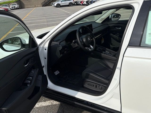 new 2026 Honda Accord Hybrid car, priced at $39,088