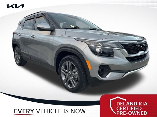 2023 Kia Seltos S's photo