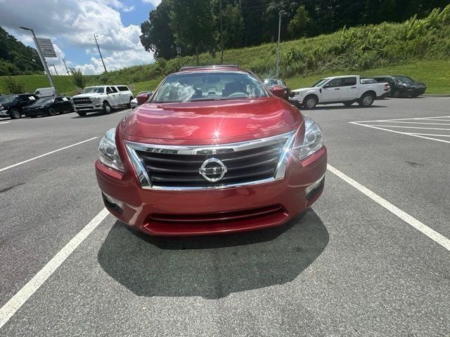 Cayenne Red Pearl 2015 Nissan Altima Sedan Front-Wheel Drive Continuously Variable Transmission