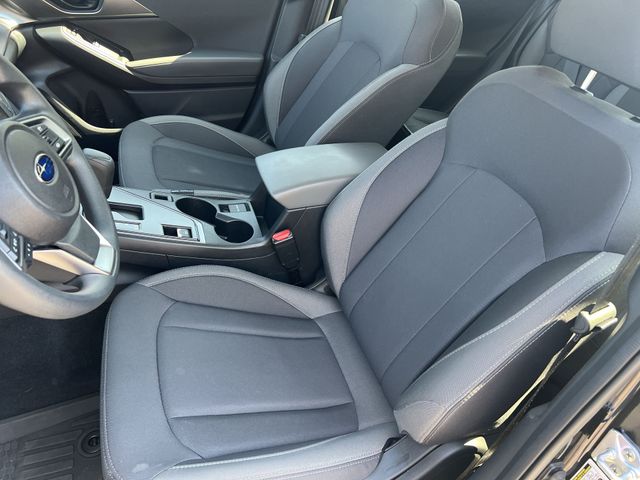 Used 2025 Black Subaru Base image 37