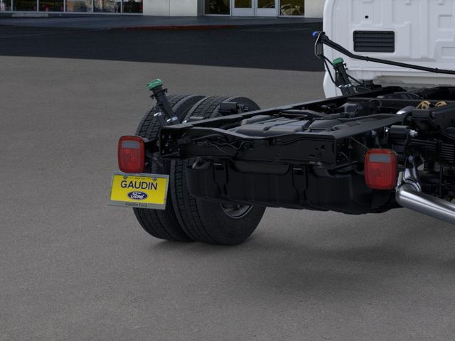 2026 Ford F-550 Super Duty Chassis Cab XL - Photo 21