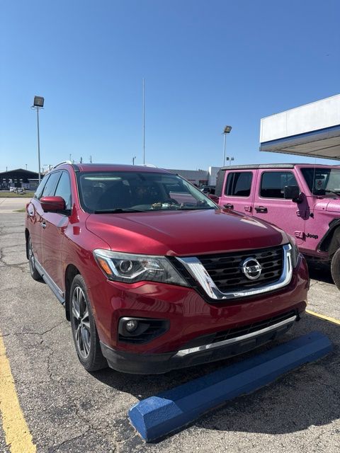 Cayenne Red Metallic 2017 Nissan Pathfinder SUV / Crossover Front-Wheel Drive Continuously Variable Transmission