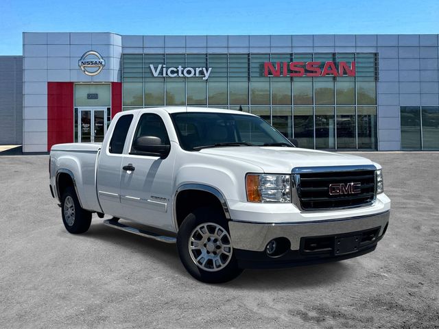 Summit White 2007 GMC Sierra 1500 SLE2 Ext. Cab SB Pickup Truck Rear-Wheel Drive 4-Speed Automatic Overdrive