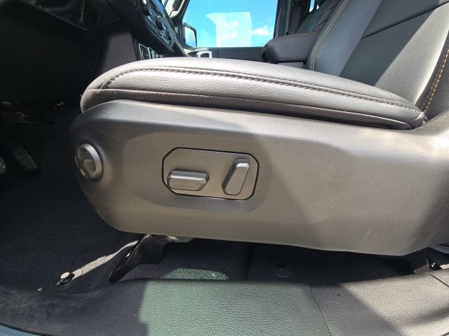 2025 Jeep Gladiator High Tide:168891A