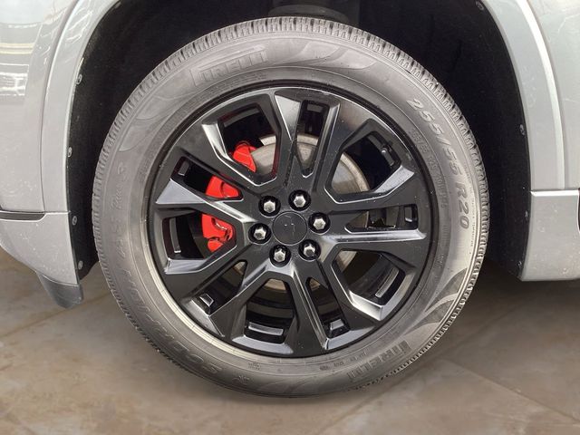 Used Car 2020 Chevrolet Traverse  Premier For Sale Under $30,000 In San Antonio, Texas