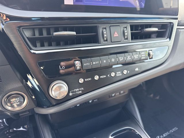 2024 Lexus ES - $42,788