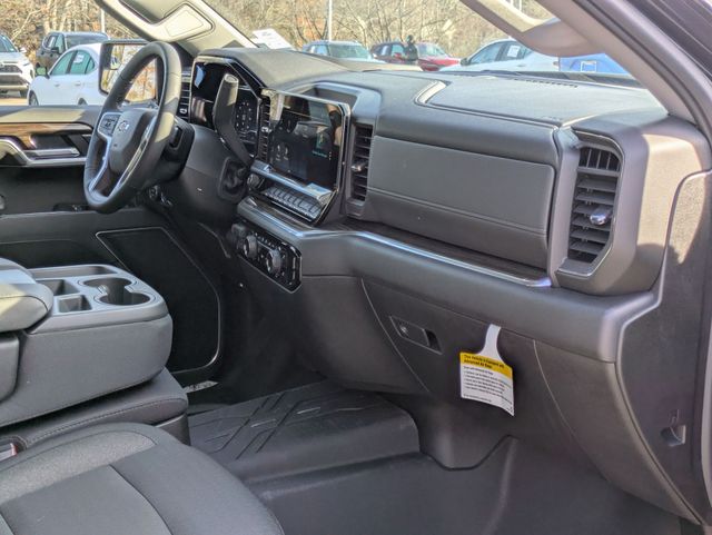 2025 Chevrolet Silverado 1500 RST photo