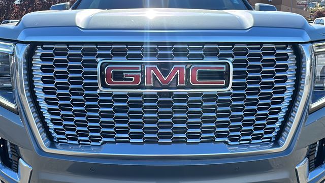 2024 GMC Yukon XL Denali 10