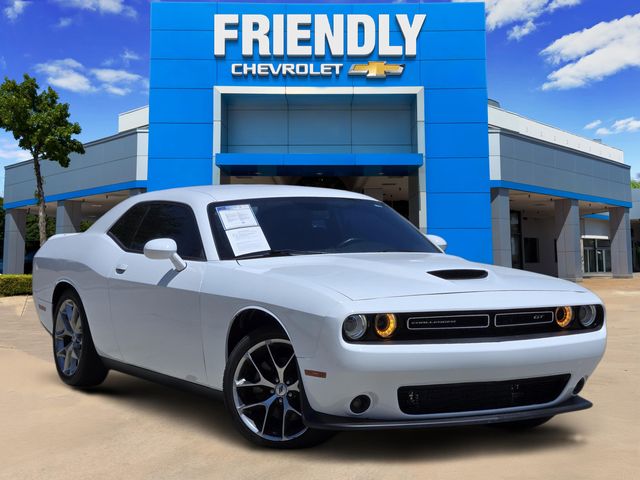 White Knuckle Clearcoat 2022 Dodge Challenger Coupe Rear-Wheel Drive 8-Speed Automatic