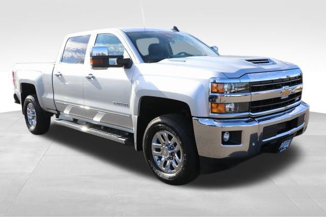 2018 Chevrolet Silverado 3500HD LTZ 18