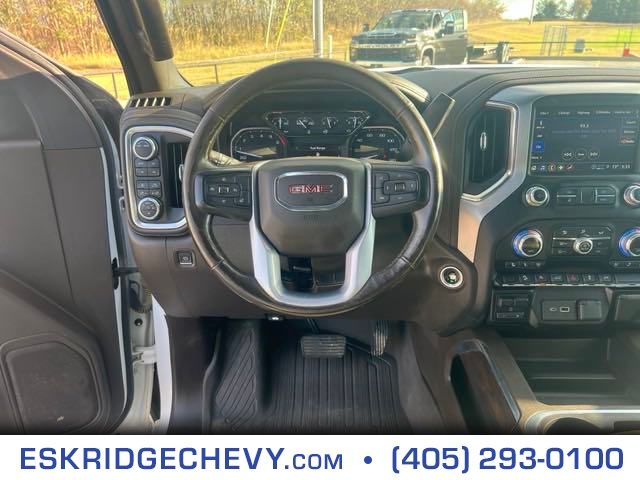 2021 GMC Sierra 1500 SLT 16