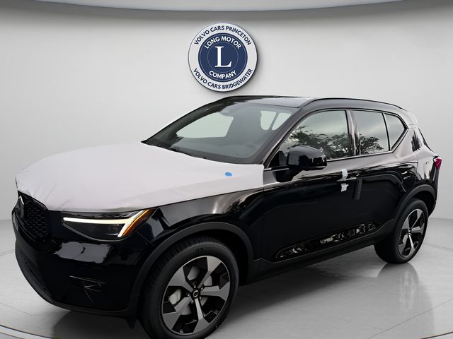Onyx Black 2026 Volvo XC40 SUV / Crossover All-Wheel Drive Automatic