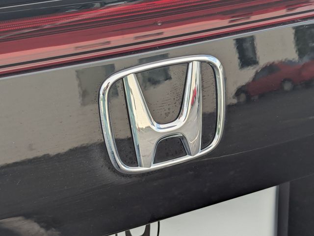 Certified Used 2024 Crystal Black Pearl Honda LX image 25