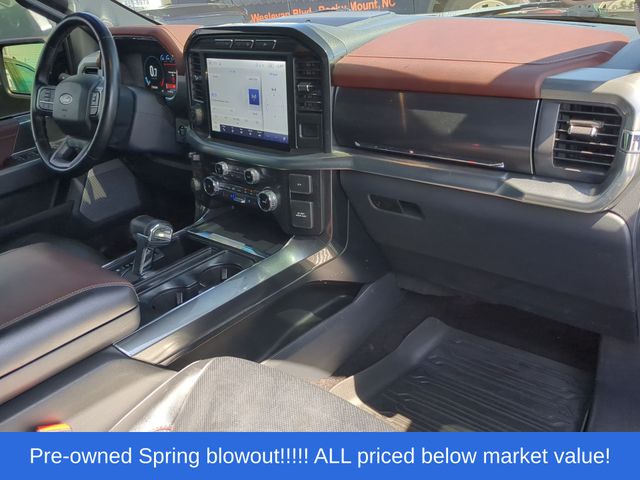 Used 2022 Agate Black Metallic Ford Lariat image 46