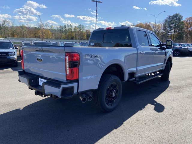 2024 Ford F-350SD Lariat 3