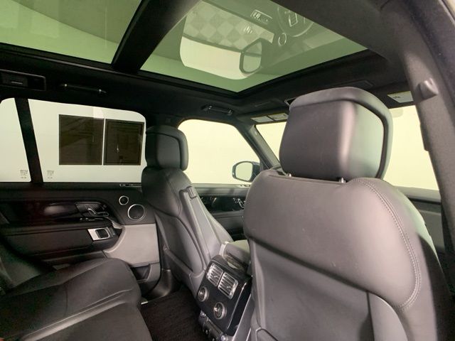 2021 Land Rover Range Rover Westminster 24