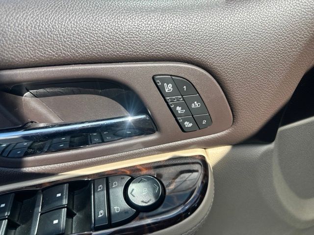 Used 2013 White GMC Denali image 12