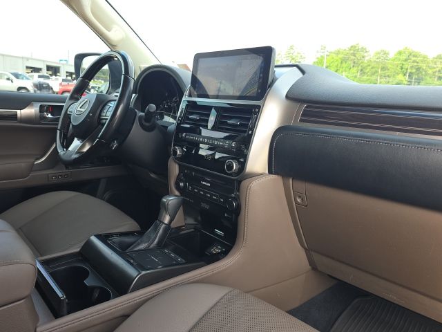 2023 Lexus GX 460:46928A