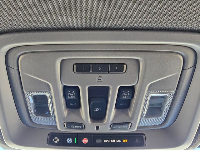 2025 GMC Sierra 1500 Denali:C02512