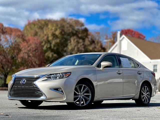 2017 Lexus ES Hybrid 300h FWD