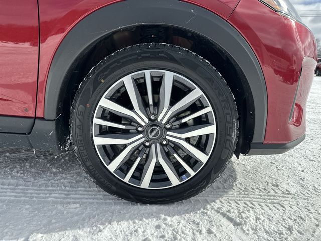 Certified Used 2023 Red Nissan SR image 20