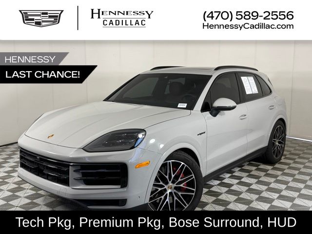 Chalk 2025 Porsche Cayenne SUV / Crossover All-Wheel Drive 8-Speed Automatic