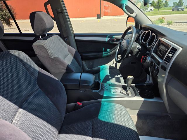 2005 Toyota 4Runner SR5 V8