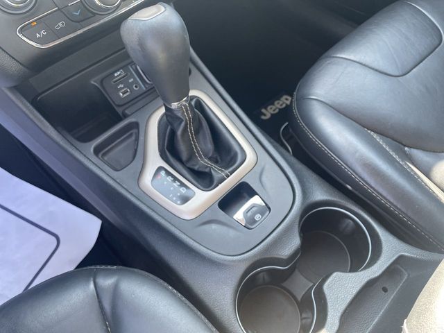 Used 2016 Jeep Cherokee SUV
