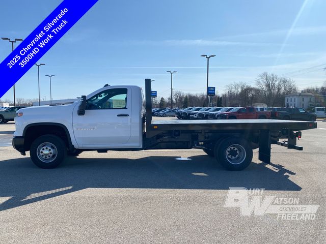 2025 Chevrolet Silverado 3500HD Work Truck photo