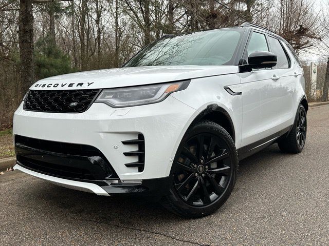 Fuji White 2026 Land Rover Discovery SUV / Crossover All-Wheel Drive 8-Speed Automatic