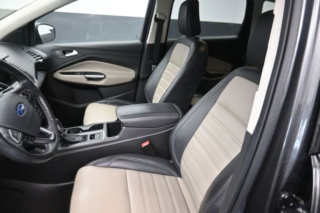 2019 Ford Escape SEL Gray at Autostrade