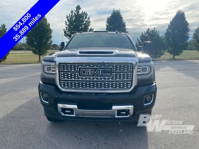 2019 GMC Sierra 2500HD Denali 8