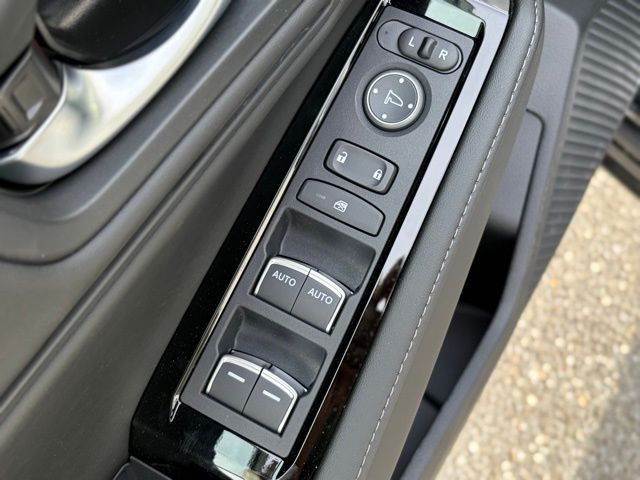 new 2026 Honda Accord Hybrid car, priced at $39,088