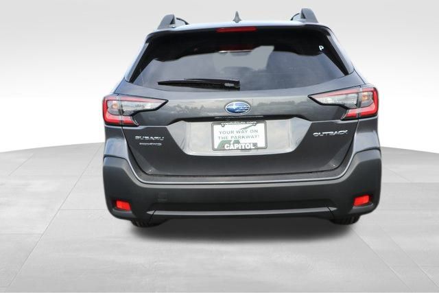 2025 Subaru Outback Premium 19