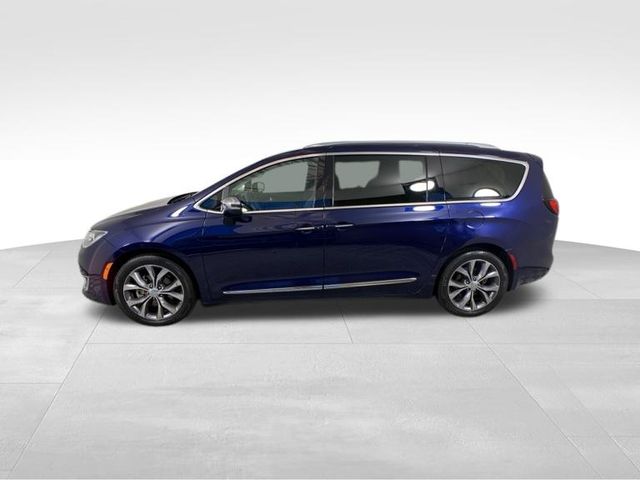 2017 Chrysler Pacifica Limited 4