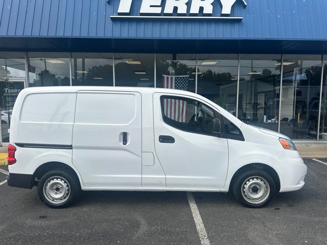 2021 Nissan NV200 S