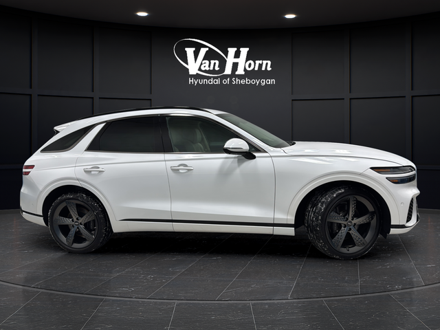Used 2025 Uyuni White Genesis 3.5T Sport image 2