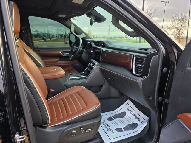 2024 GMC Sierra 3500HD Denali Ultimate