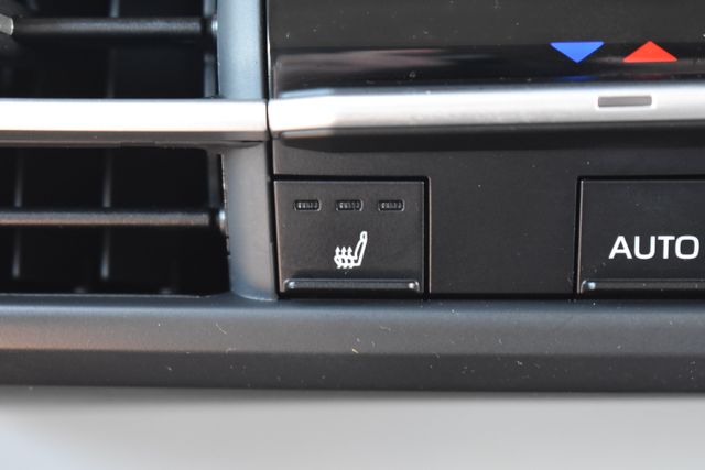 Used 2025 Toyota Sienna Van