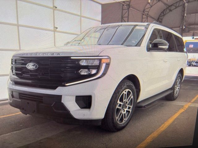 2025 Ford Expedition Active 4x4's photo