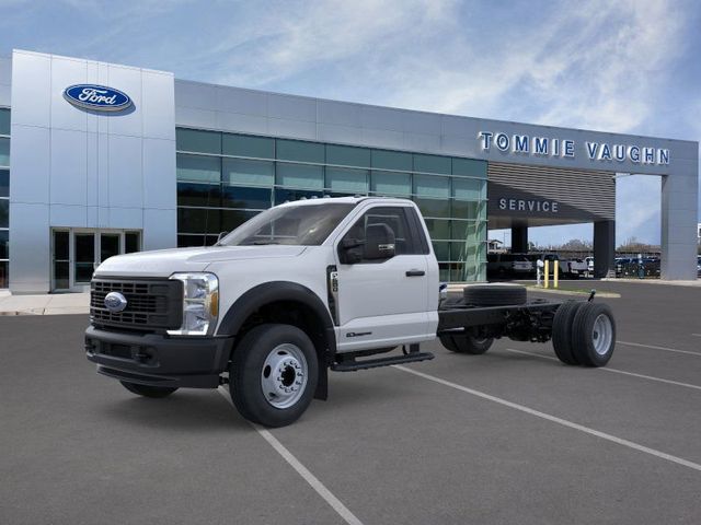 2025 Ford F-600SD XL