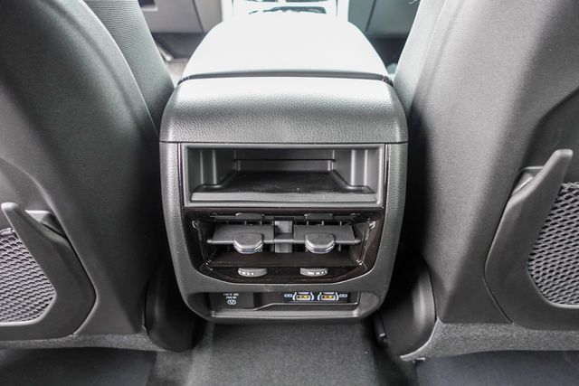 new 2025 Jeep Grand Cherokee car, priced at $40,720