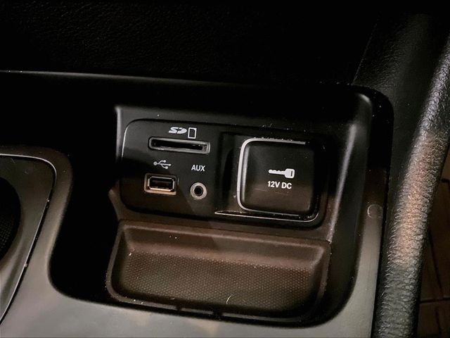 2015 Jeep Cherokee Trailhawk White at Rochrich Mazda