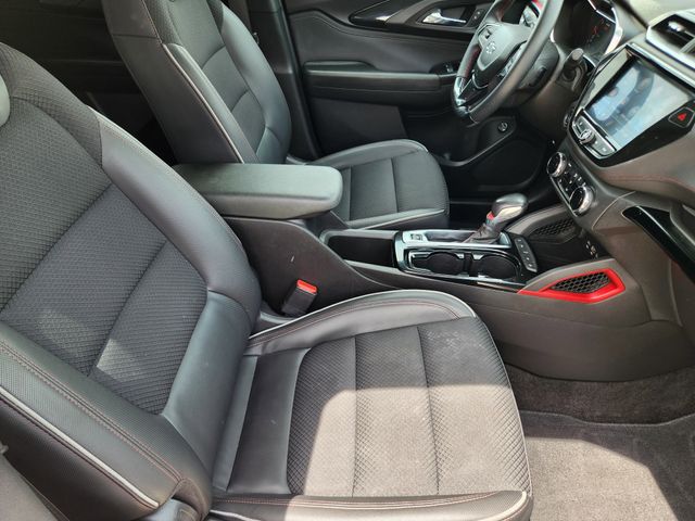 2021 Iridescent Pearl Tricoat Chevrolet TrailBlazer RS FWD SUV