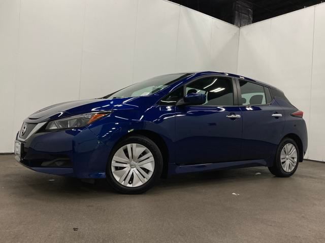 2022 Nissan LEAF S