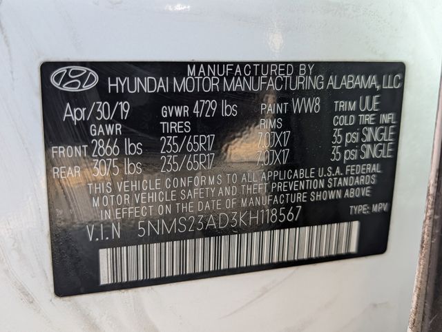 Used 2019 White Hyundai SE image 12