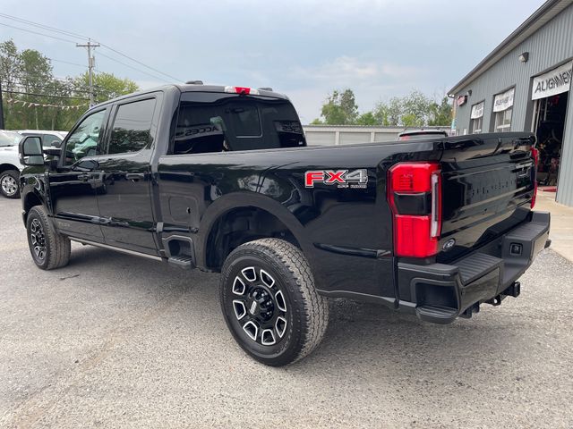 2025 Ford F-250SD Platinum - Agate Black Metallic exterior view 5