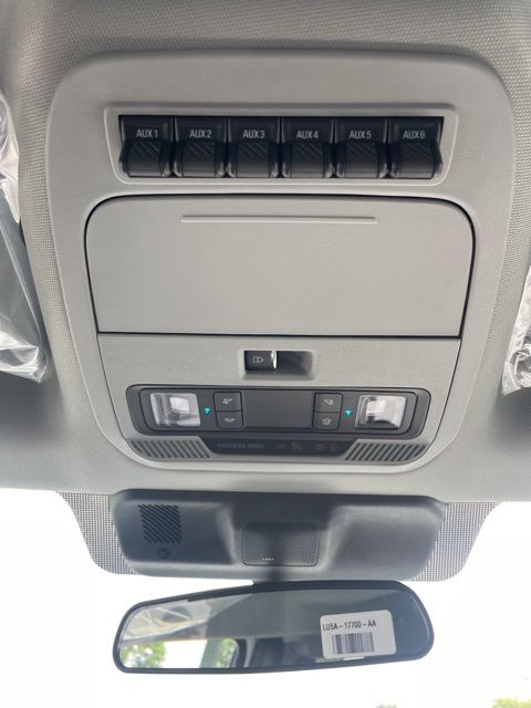 2025 Ford F-550 Super Duty 