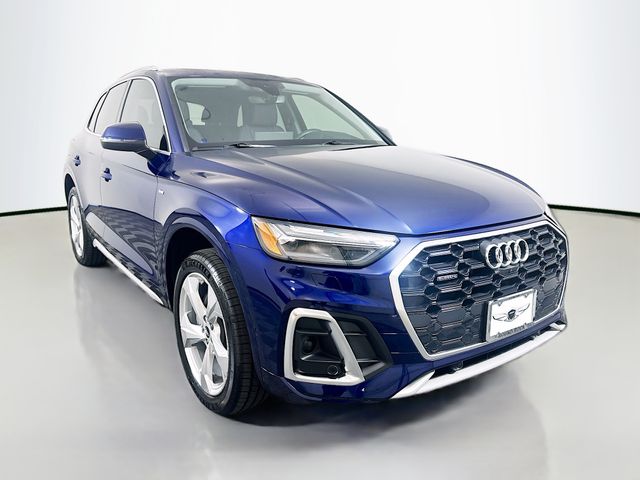 Thumbnail: 2022 Audi Q5 - 3