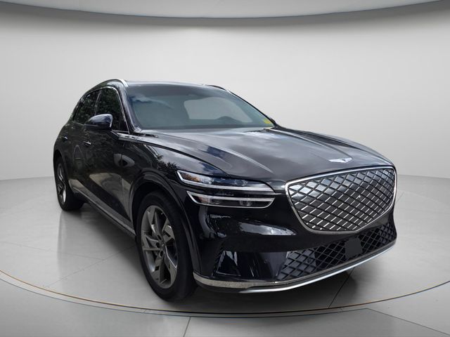 2025 Genesis Gv70 - $42,899